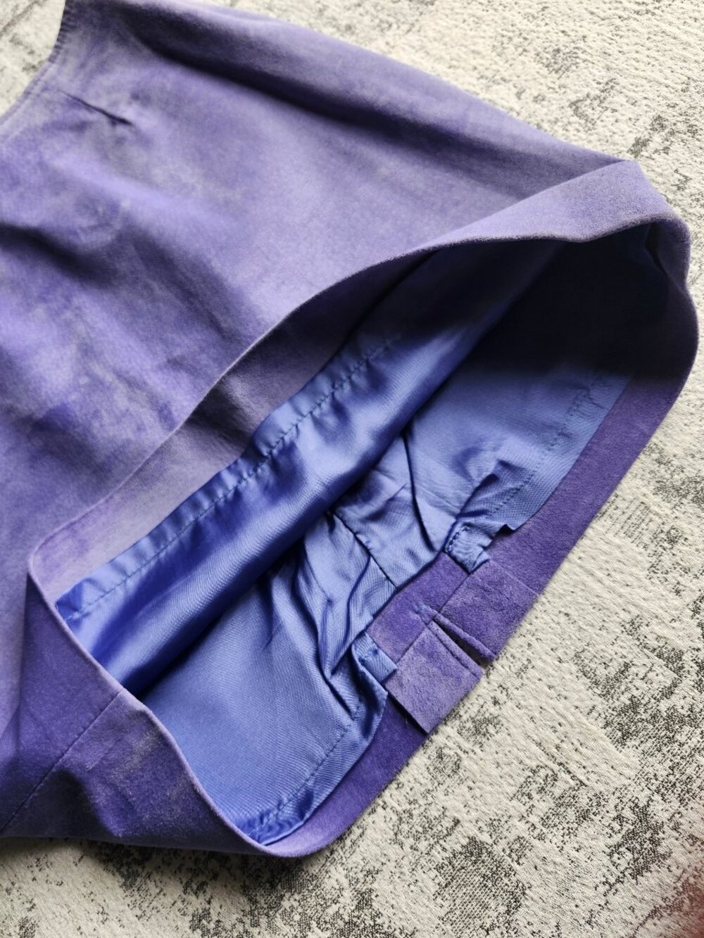 Danier Super Soft Suede Powder Blue Lavender Lined Skirt - Picture 8 of 11